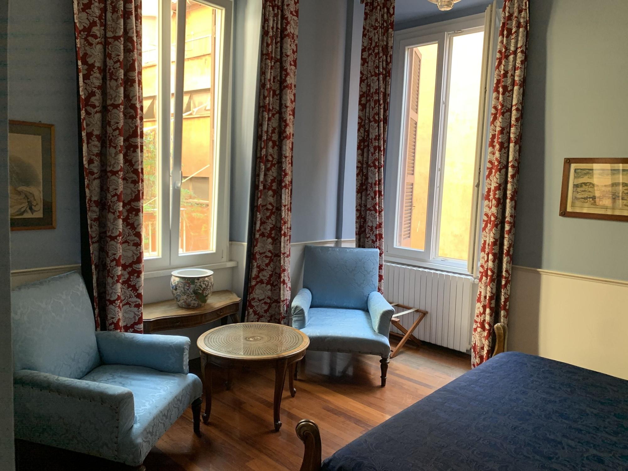 Relais Teatro Argentina Bed & Breakfast Рим Екстериор снимка