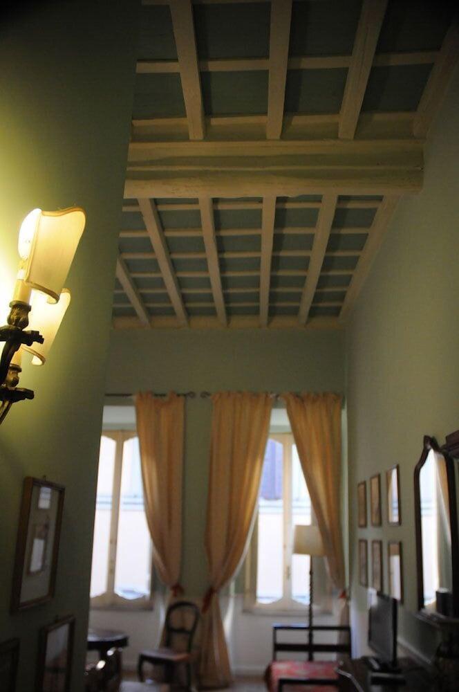 Relais Teatro Argentina Bed & Breakfast Рим Екстериор снимка